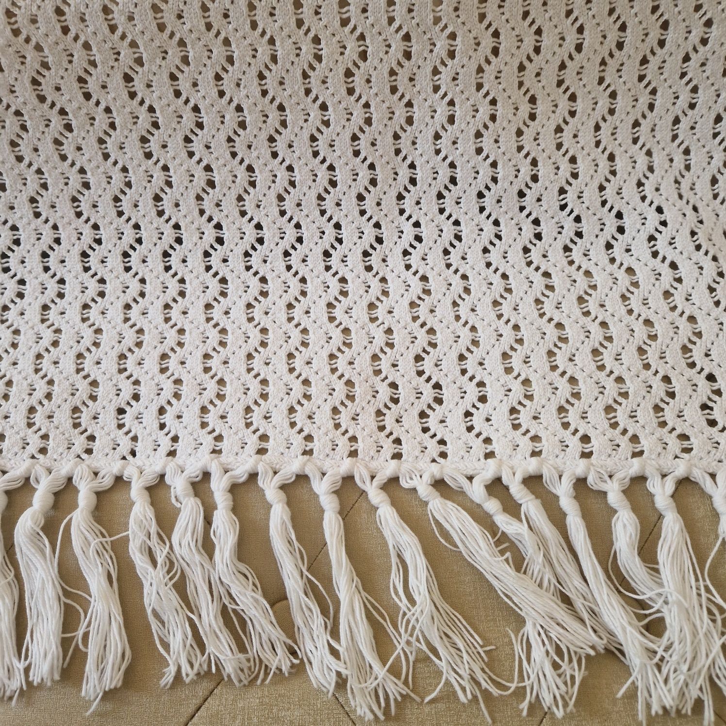 Colcha de renda feita à mão.