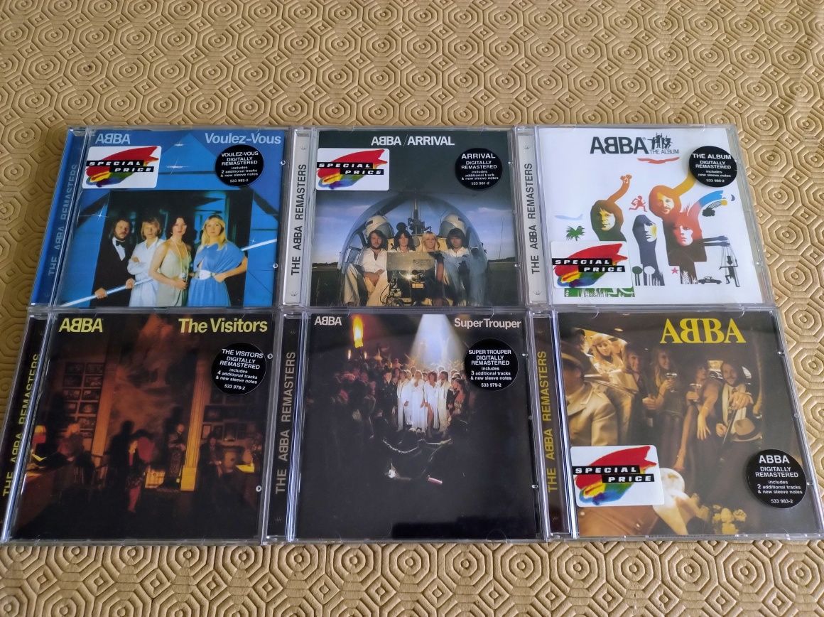 CDS Faith no More, Deftones, ABBA, Nirvana em ótimo estado