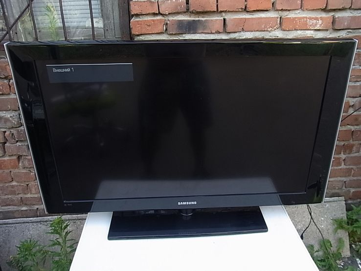 Телевізор SAMSUNG LE40A550P1R S Full HD, USB, 3*HDMI 40” 102см