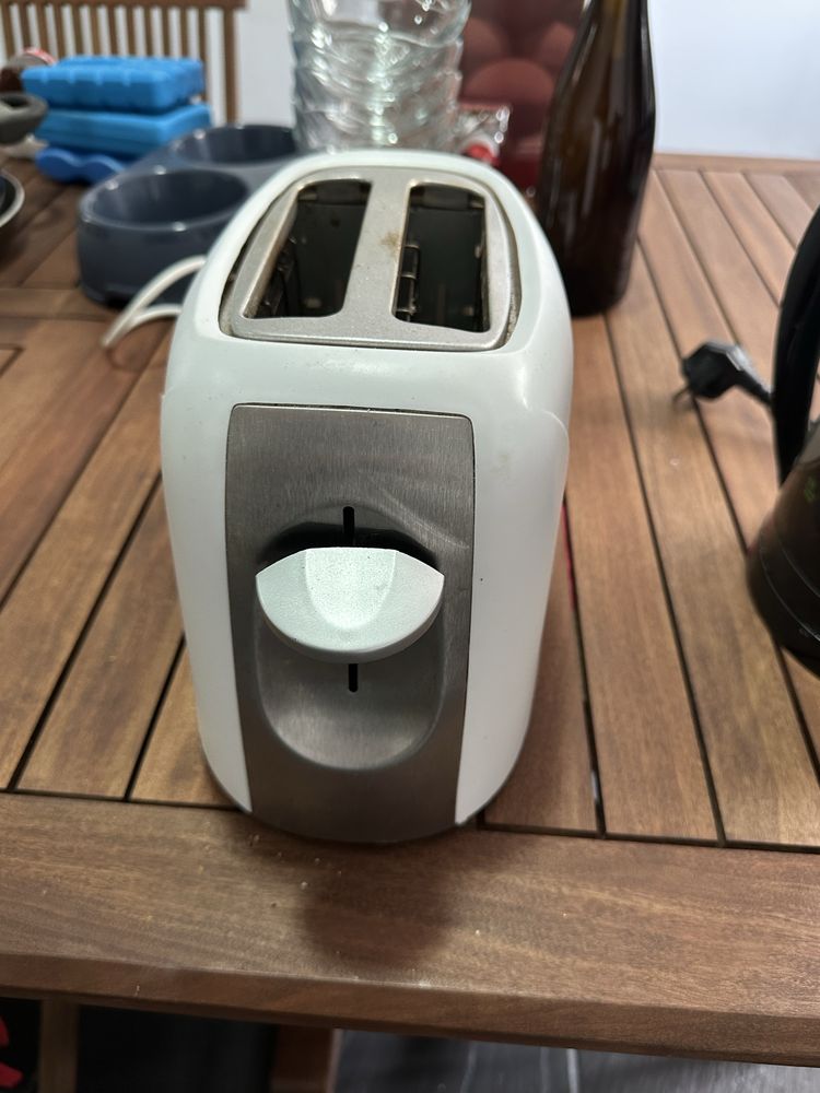 Cafeteira e torradeira