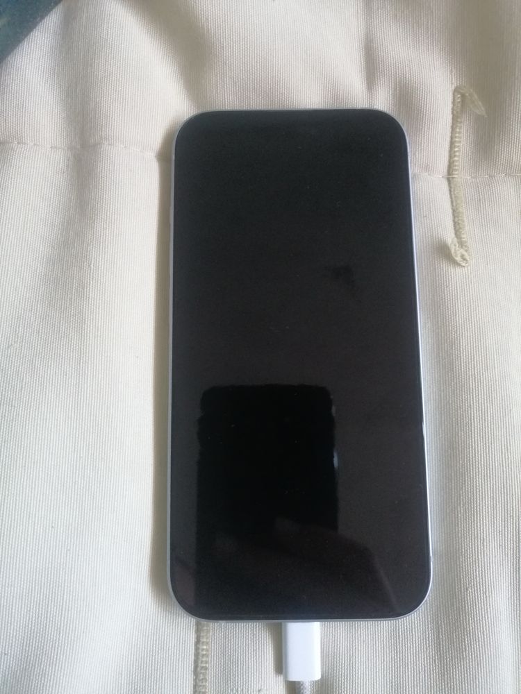 iPhone 15  128gb azul mto claro