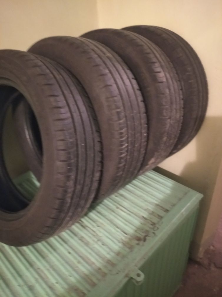 Opony letnie używane 165/60R15