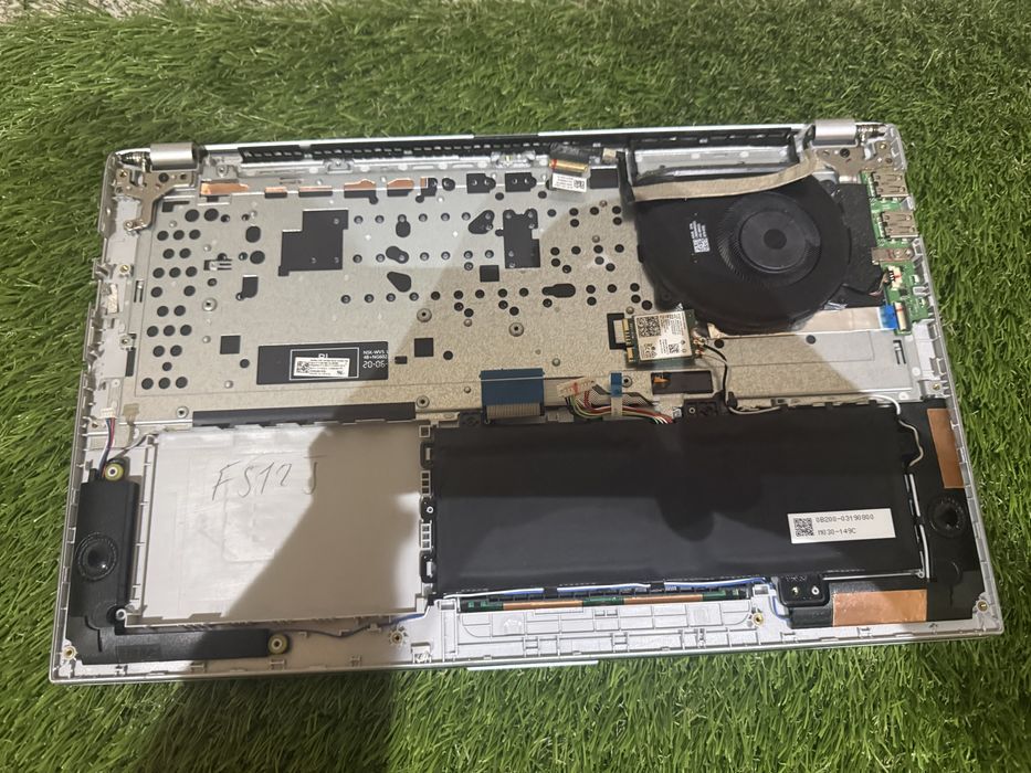 Asus Vivobook F512j
