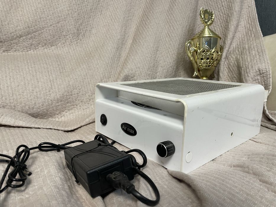 Витяжка для манікюру настільна з фільтром Air Max NF 11 Plus 60Вт