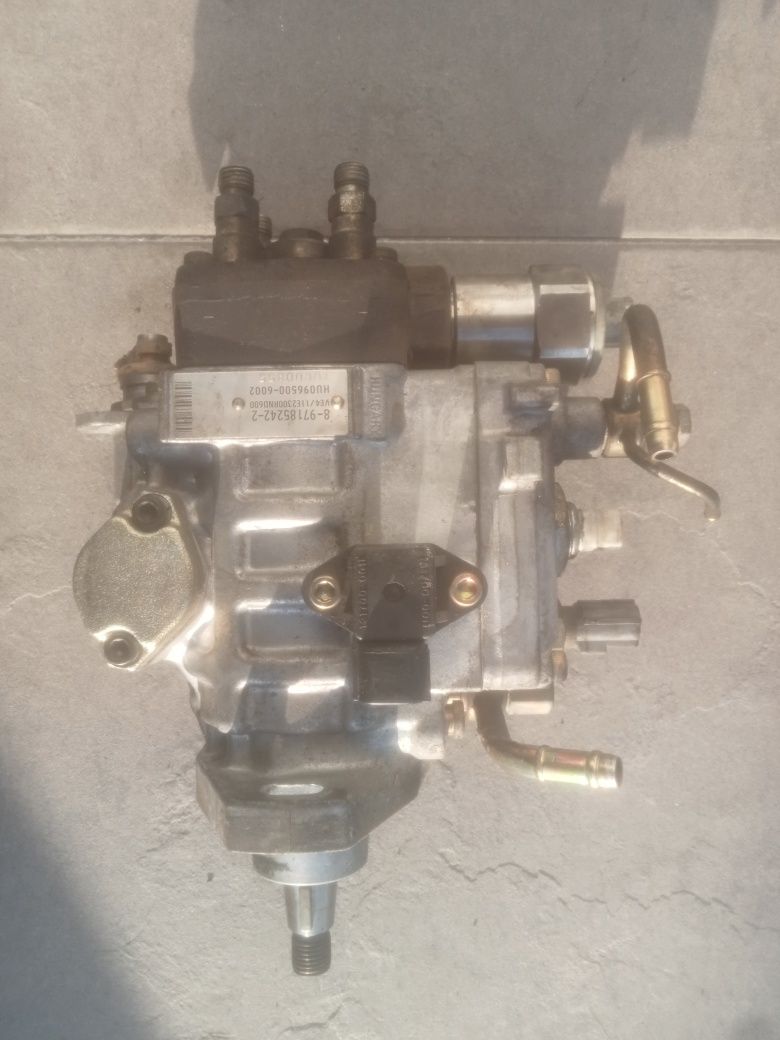 Bomba injetora Opel corsa c 1.7 dti