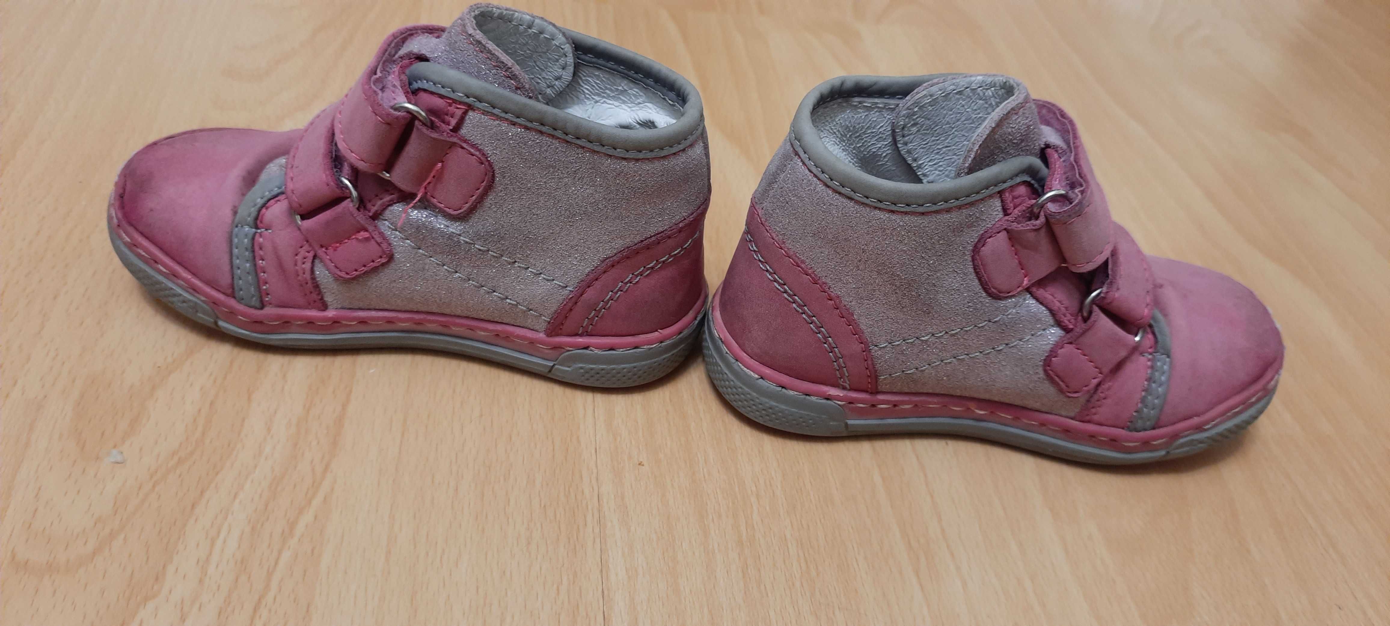 Buty wiosenne, półbuty, sneakersy, trzewiki Ren But r.24
