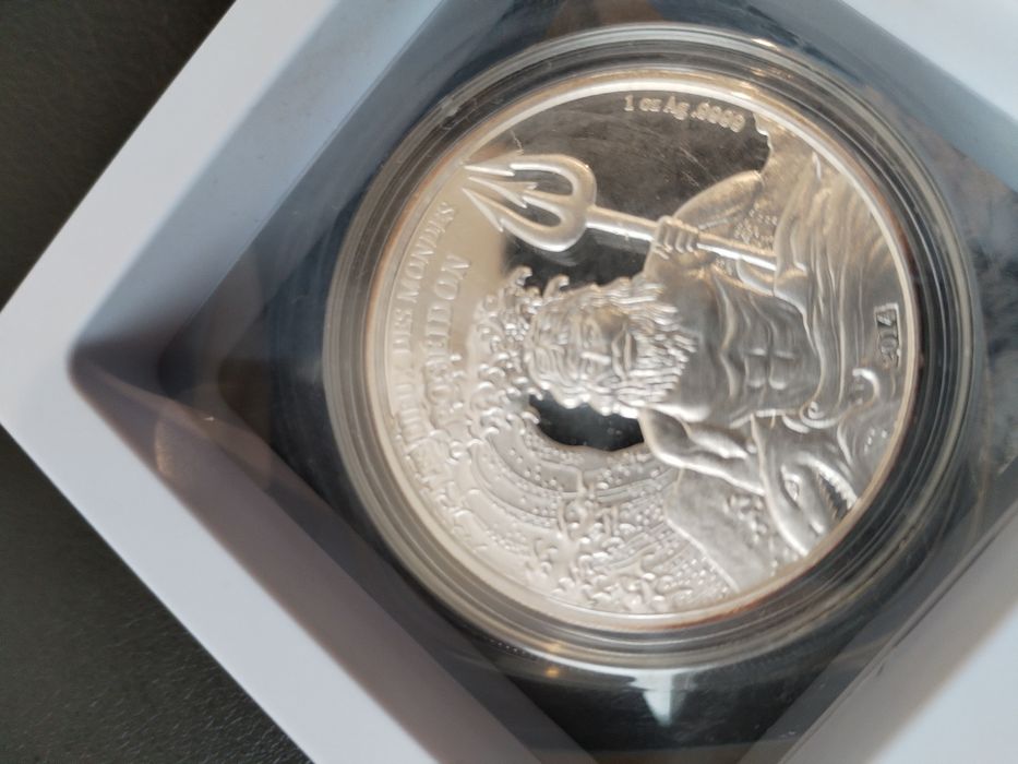 Серебряная монета