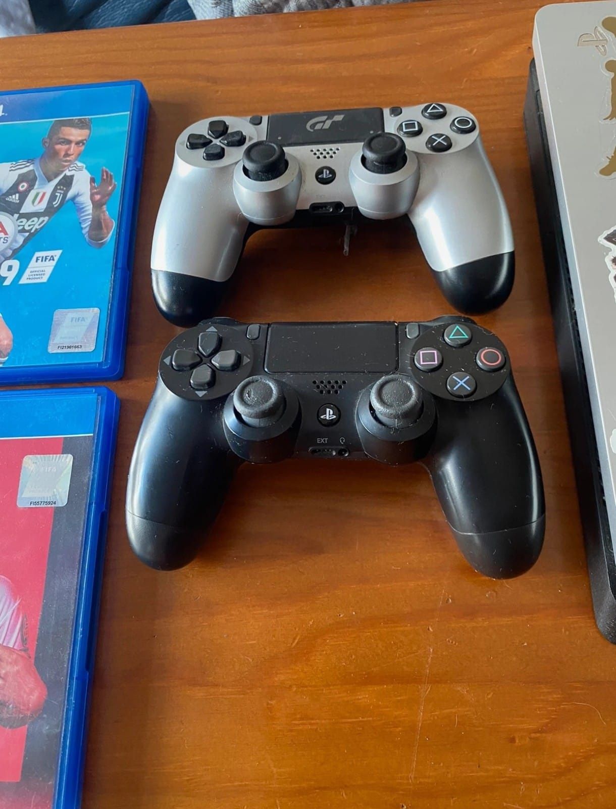PlayStation 4 Slim 500GB