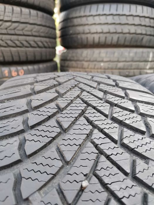 zima Bridgestone 225/45/17 6mm z 2020r