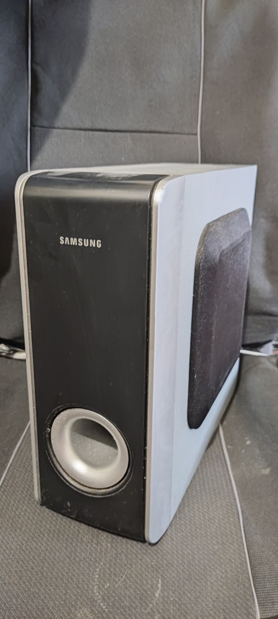 Сабвуфер Samsung