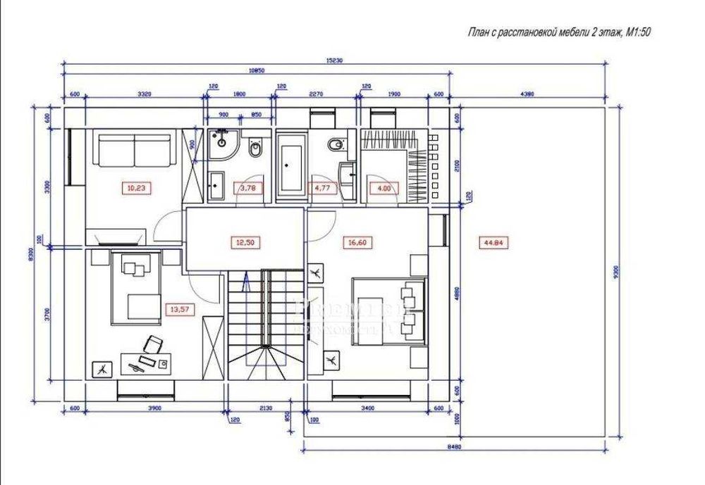 У продажу будинок біля озера з гаражем