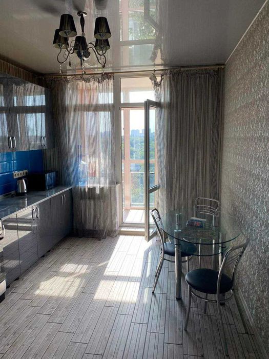 Сдам кухню студию и спальню ЖК Нагорный Свет невыключают!