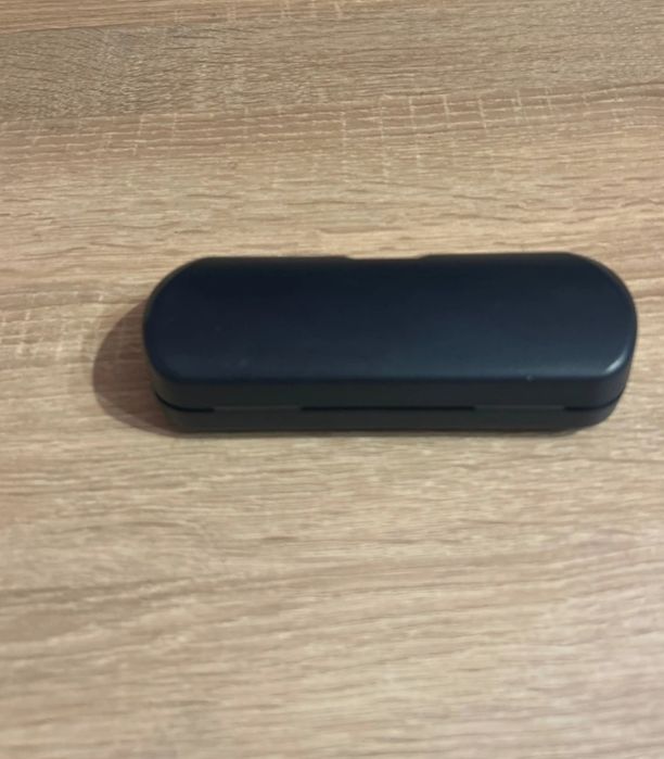 Etui na okulary granatowe