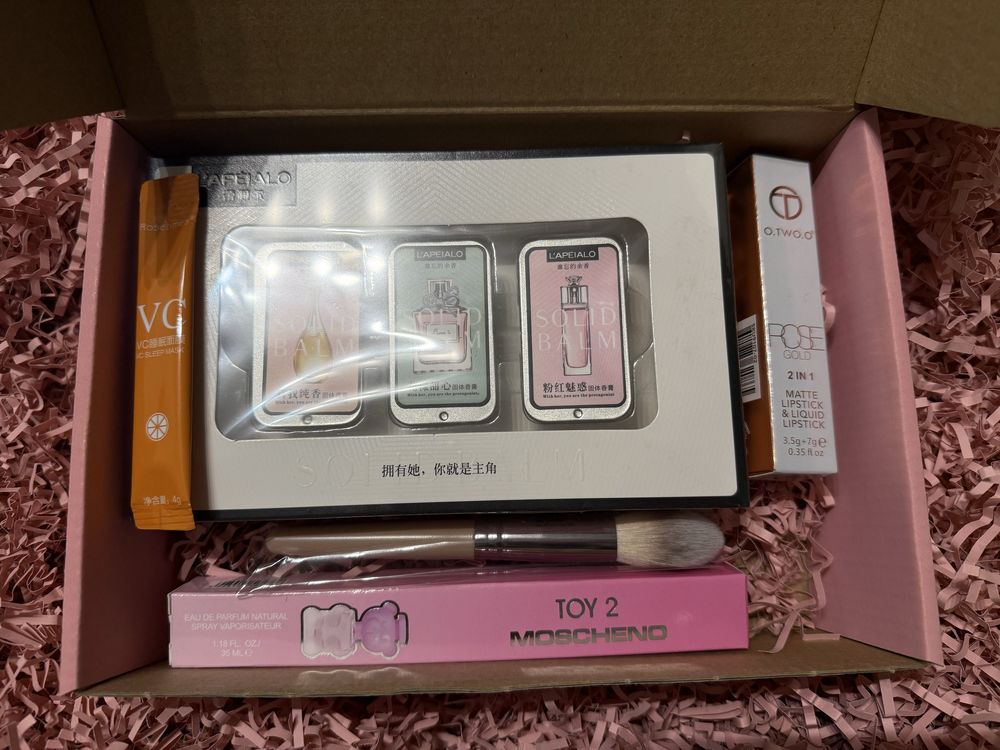 GlowMeBox – Zestaw kosmetyków do pielęgnacji twarzy i relaksu 30