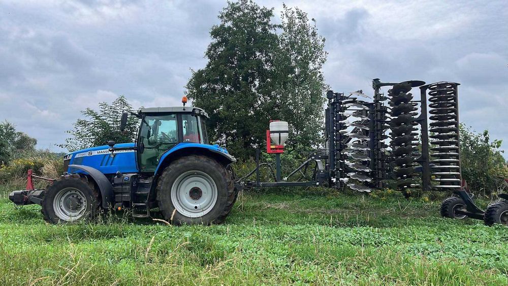 Usługi Rolnicze, Koszenie zbóż, kukurydzy, rozrzucanie obornika, wapna