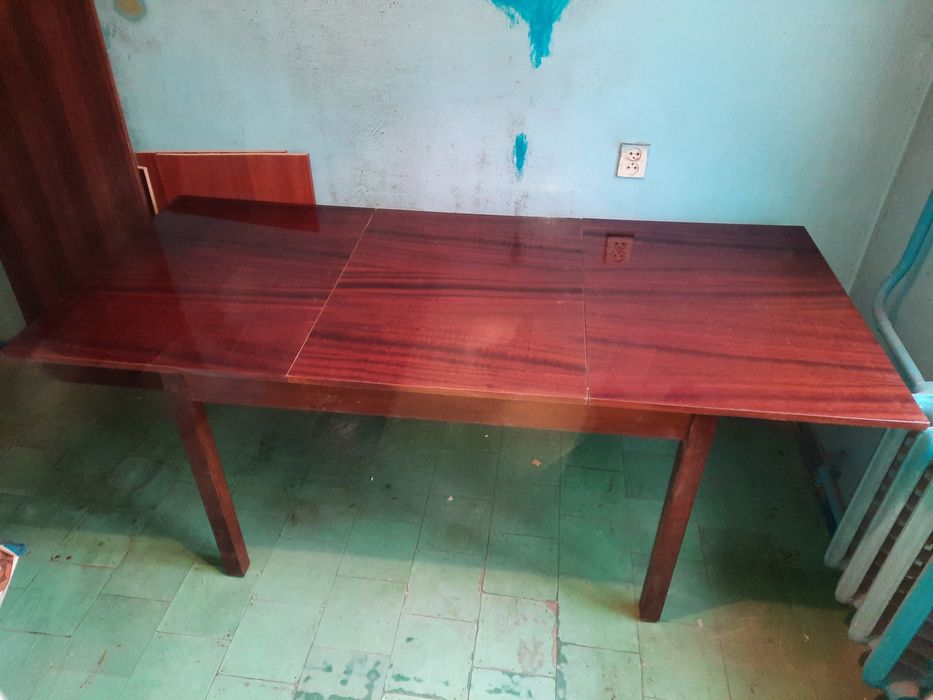 Продам стол ,раскладной.