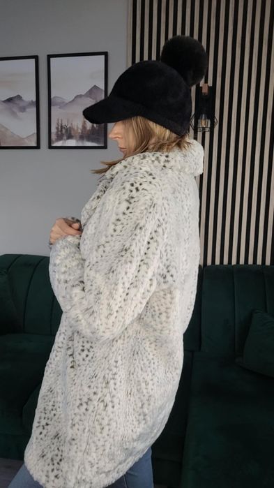 Damskie ekskluzywne futro xl w cętki jak nowe