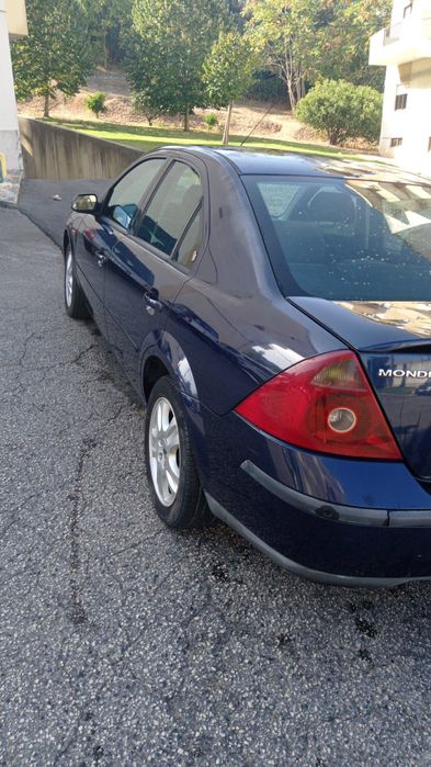 Vendo Ford mondeo
