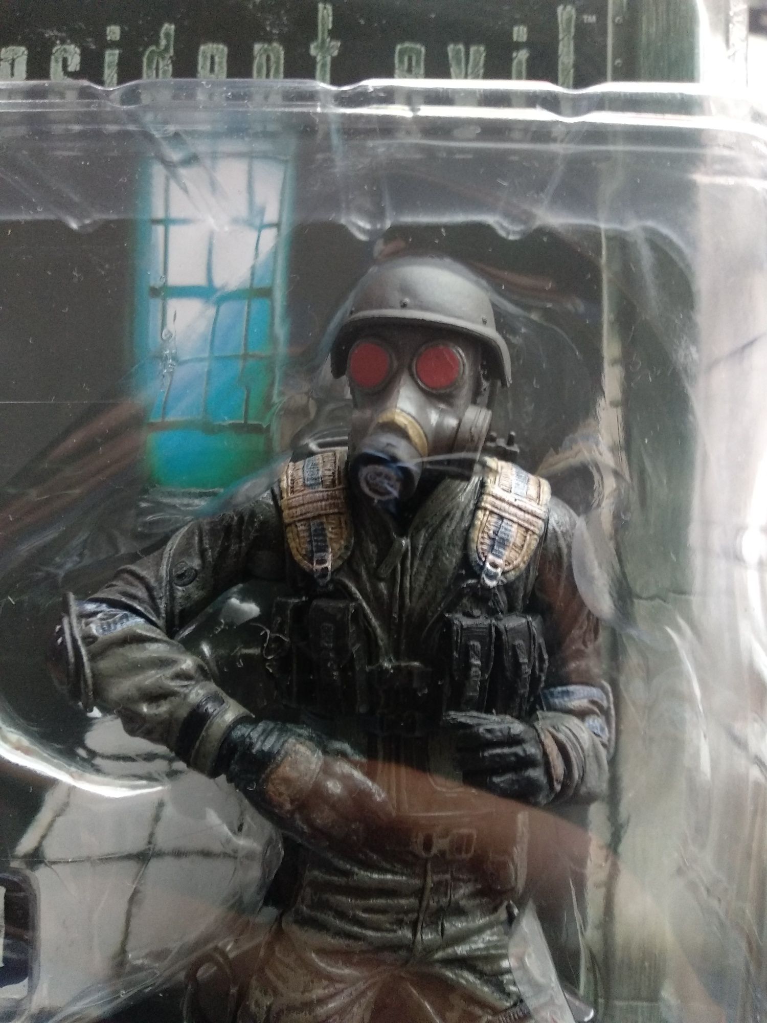 Resident Evil HUNK figurka duża NECA !!!