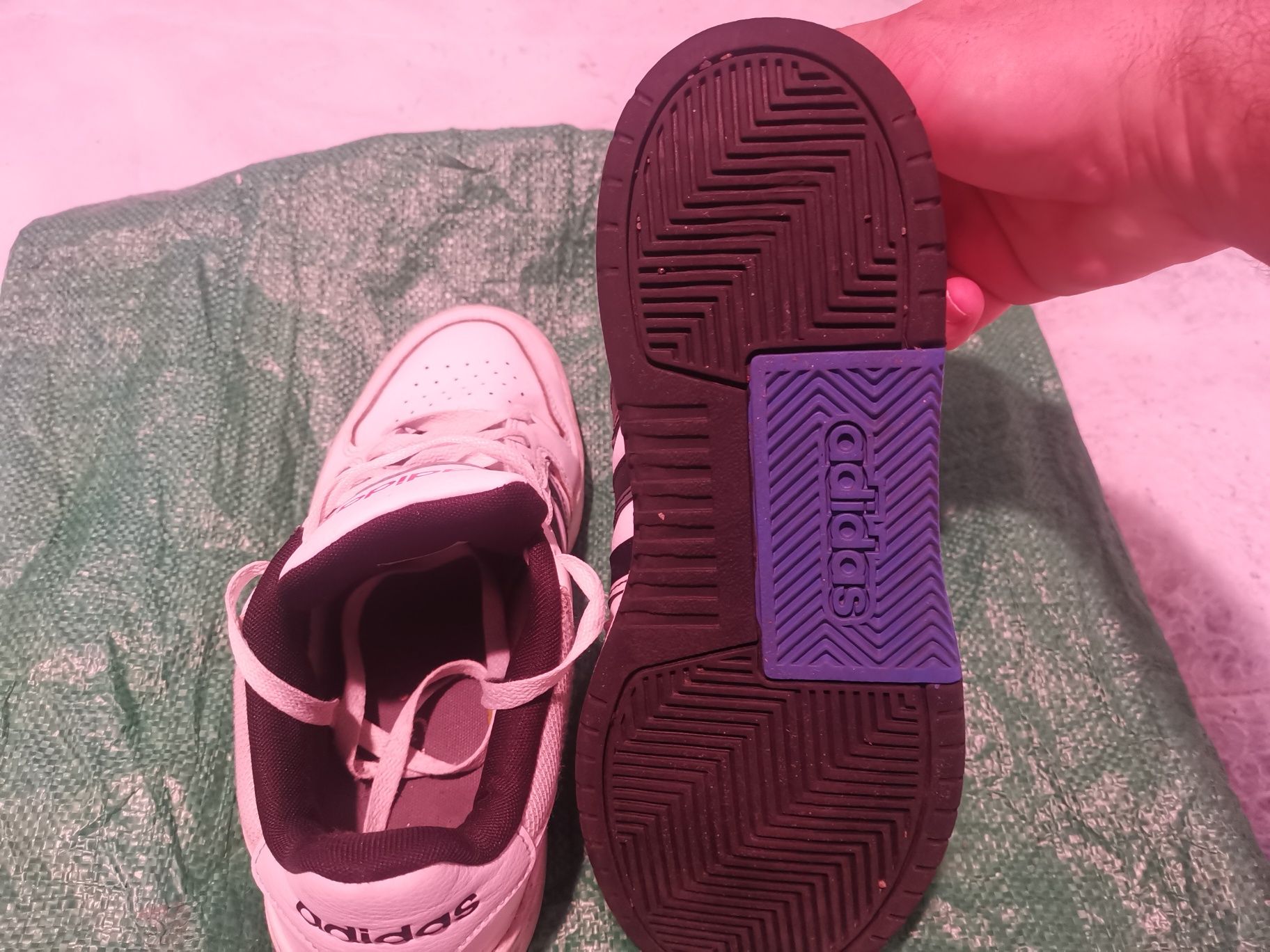 Buty męskie Adidas.