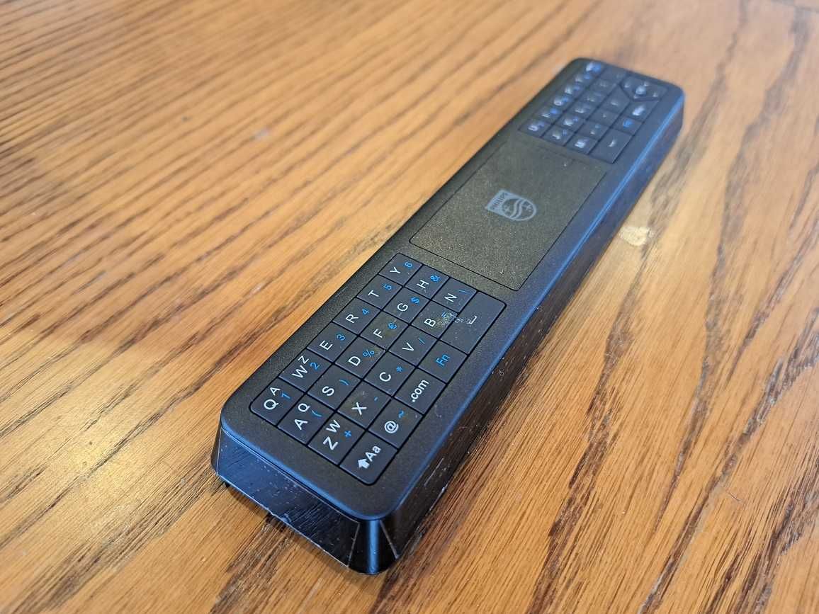 NOWY oryginalny pilot Philips z klawiaturą YKF463-006 - ORYGINAŁ.