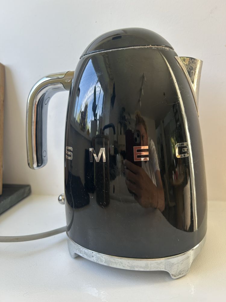 Używany czajnik Smeg