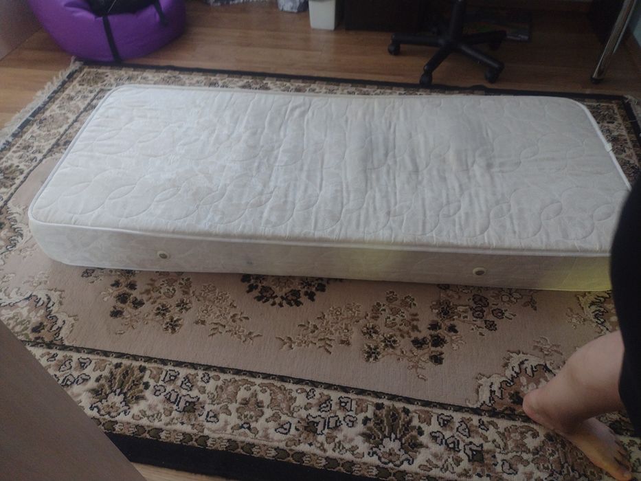 Матрац 1.90*80 безкоштовно