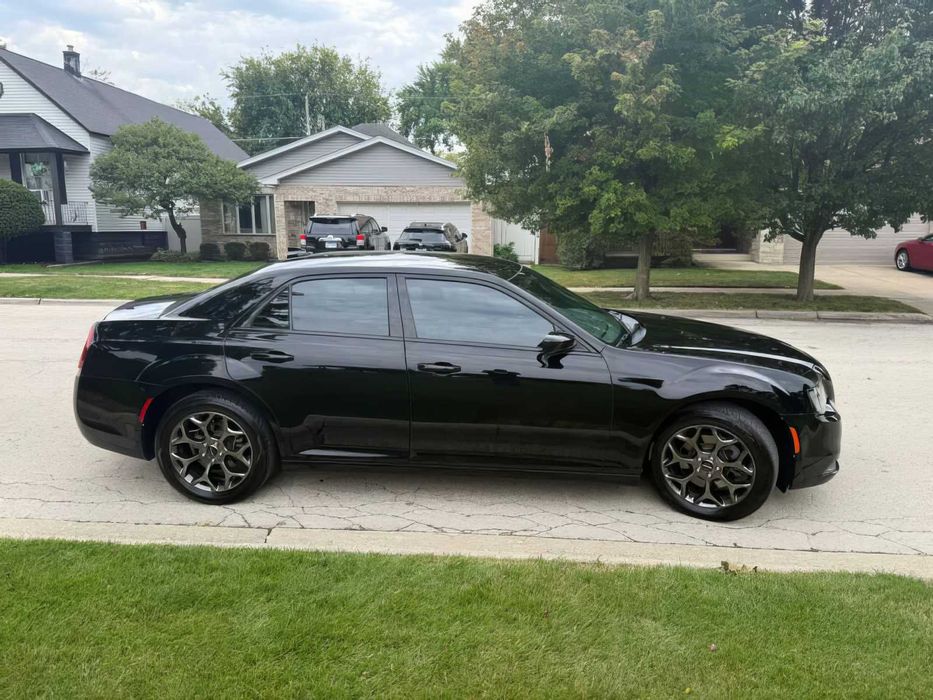 Chrysler 300      2016