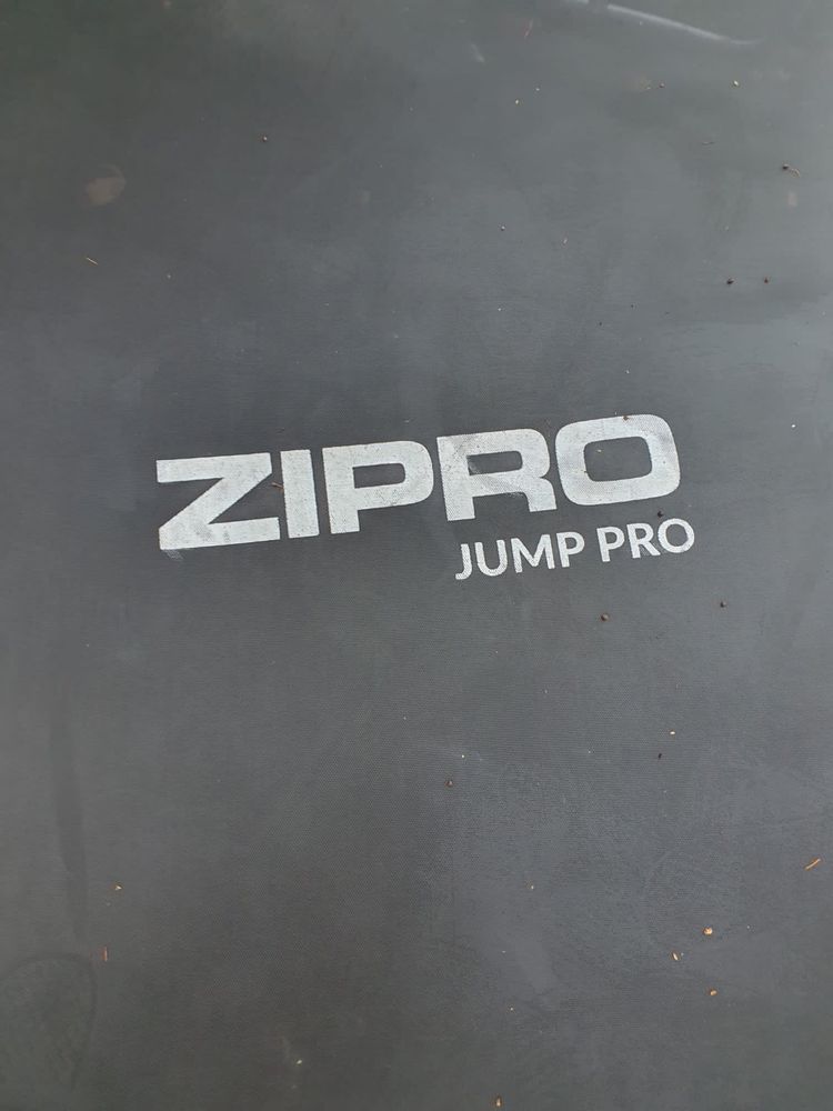 Tranpolina zipro jump pro
