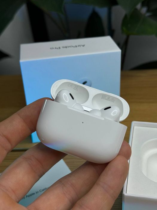 Навушники LUX якості AIRPODS PRO 2 які точно заслуговують вашої уваги