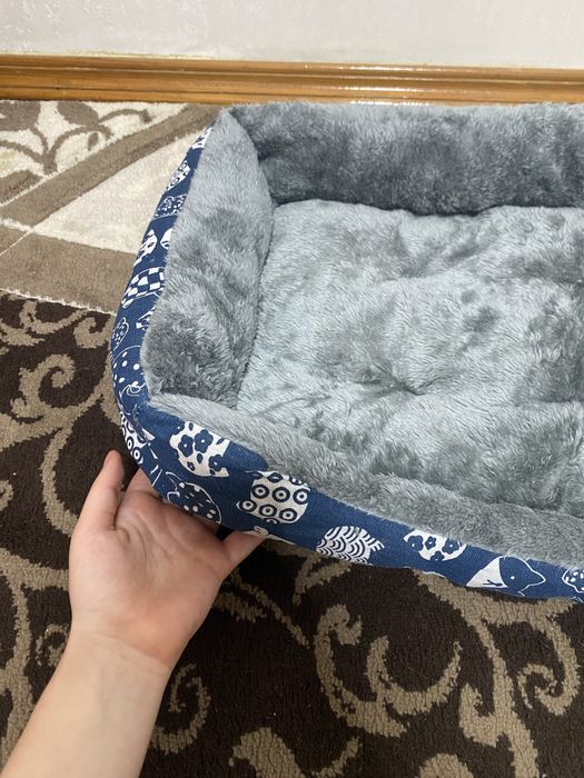 Будиночок , лежанка для котів/собак різні