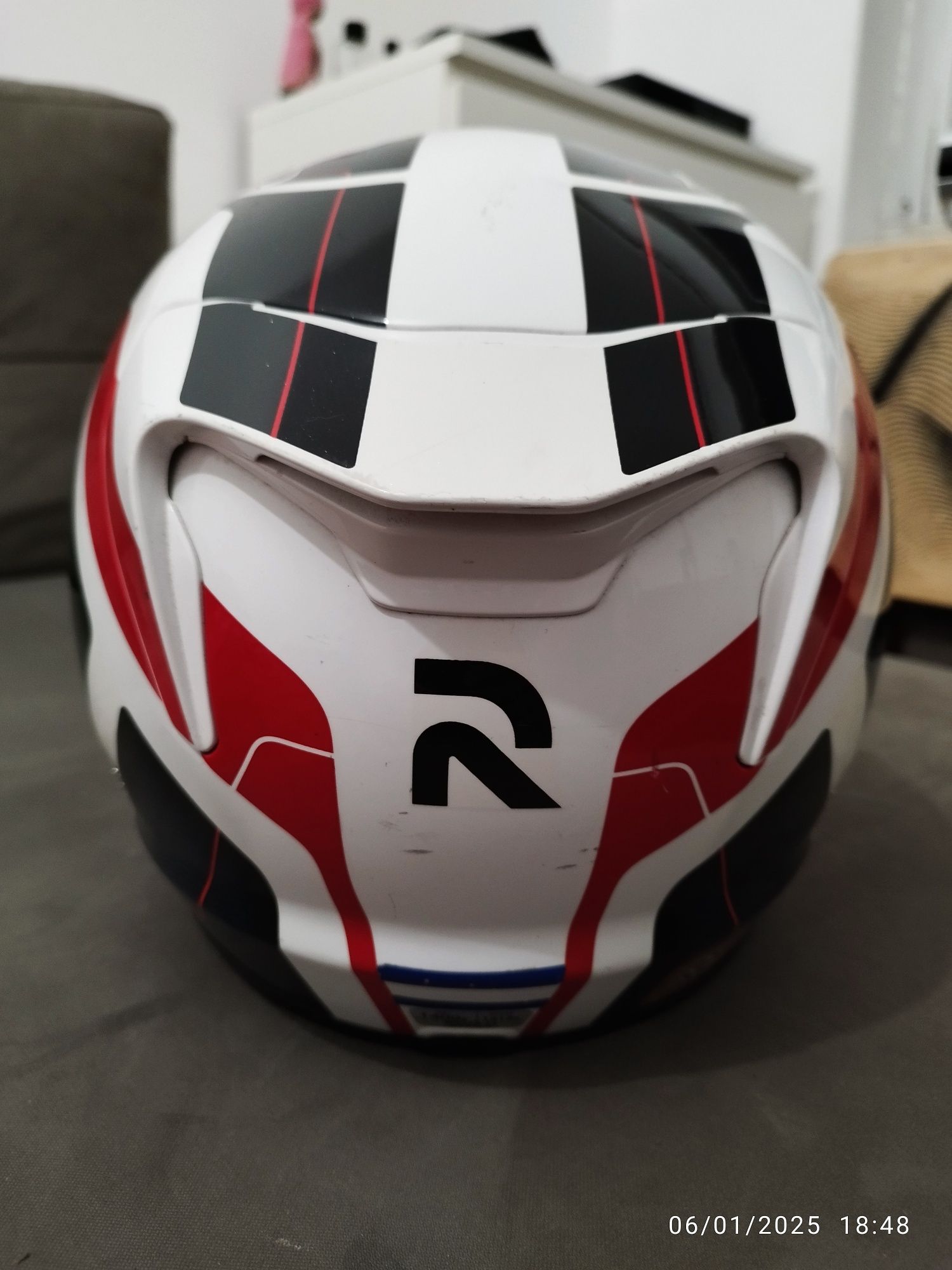 Capacete HJC Usado