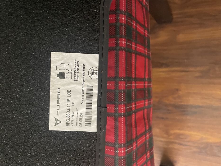 Dywaniki oryginalne CUPRA