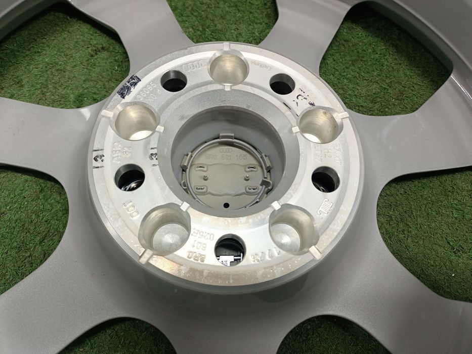 Nowe 17" felgi 5x112 et37 Audi Q5 Q3 A3 A4 b8 b7 A6 C6 C7 VW Passat B8