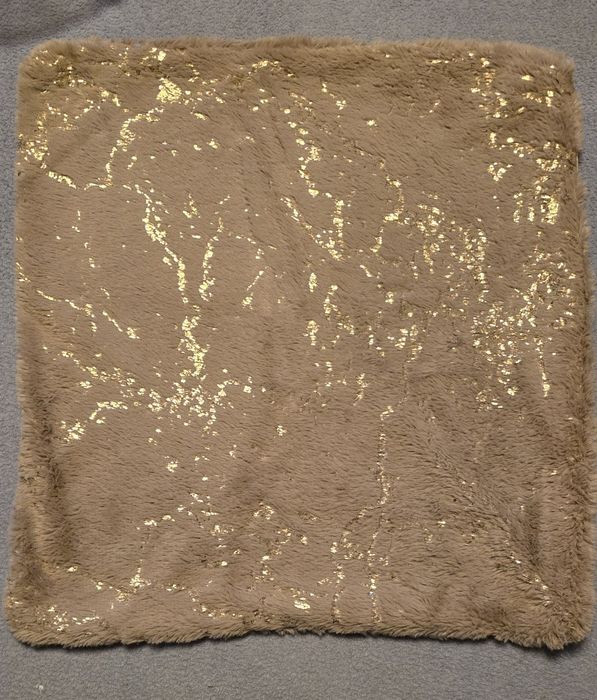 Poszewka na poduszkę złota 2szt.