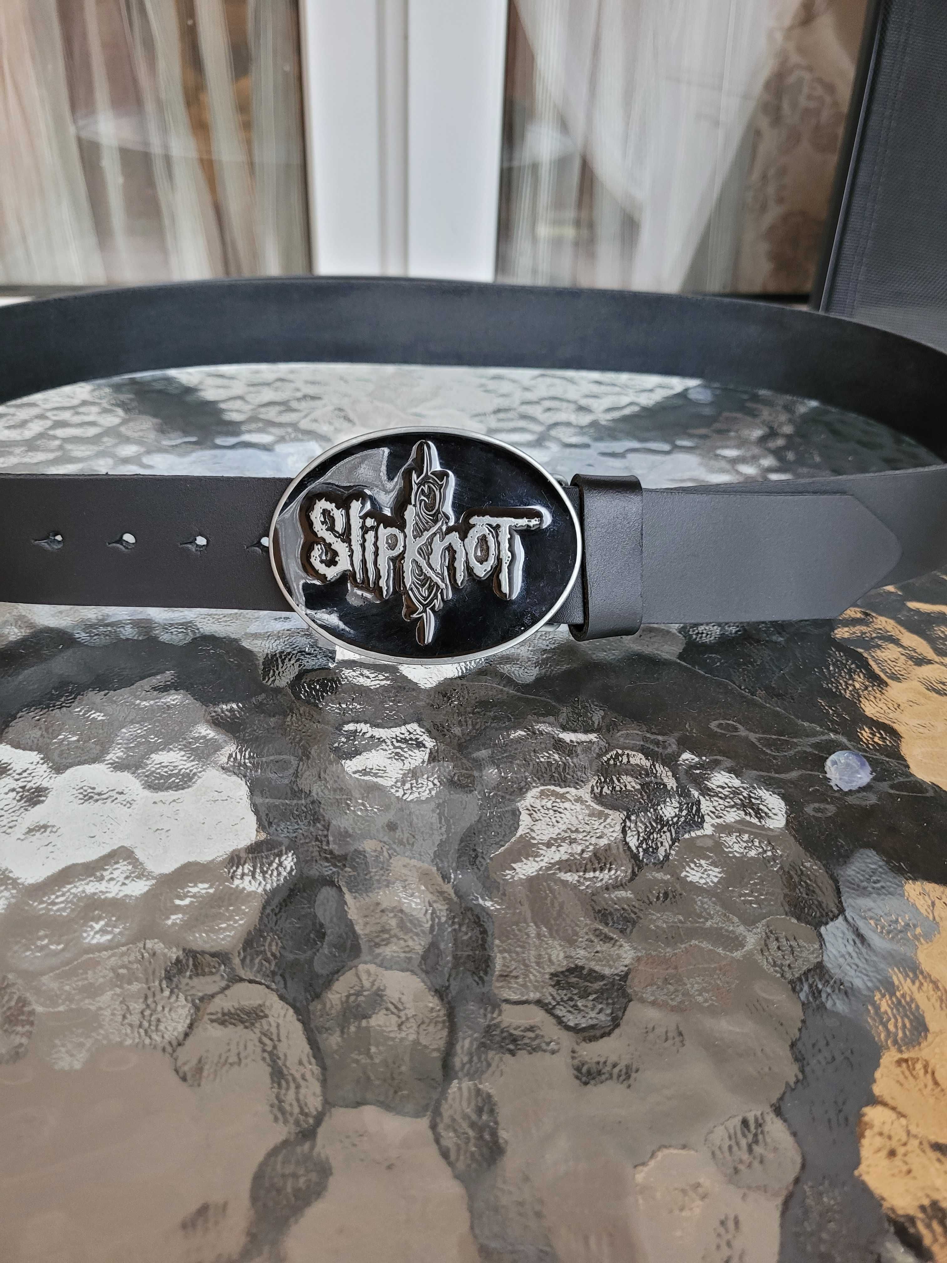 Czarny męski skórzany pasek ręcznie robiony z klamrą zespołu Slipknot