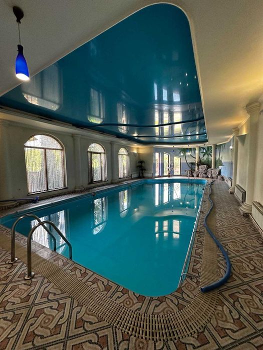 Продається торговельно-відпочинковий комплекс в с. Нересниця