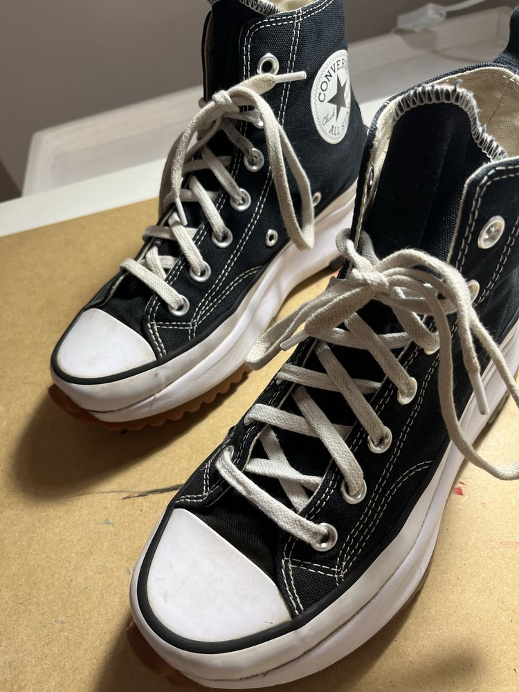 Buty converse na platformie