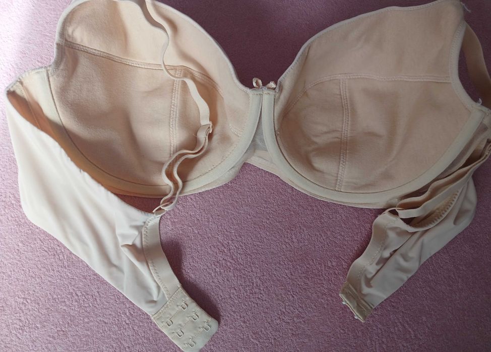 Biustonosz 85 E  Lanny Mode  stan jak nowy