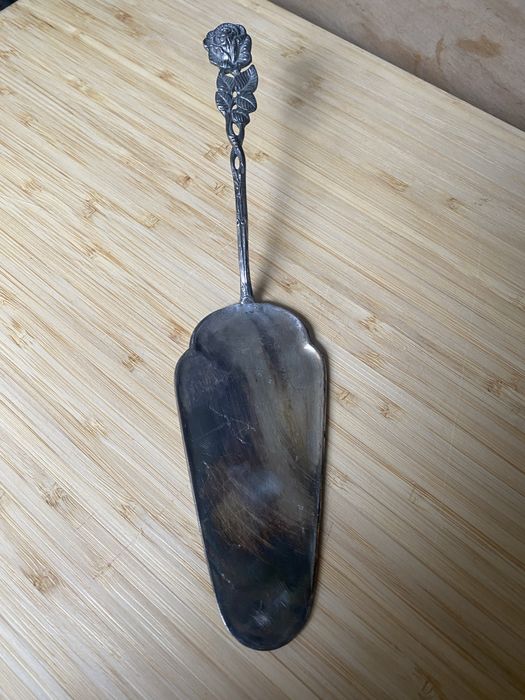 Posrebrzana łopadka do ciasta różaopafke do ciasta dlugisc