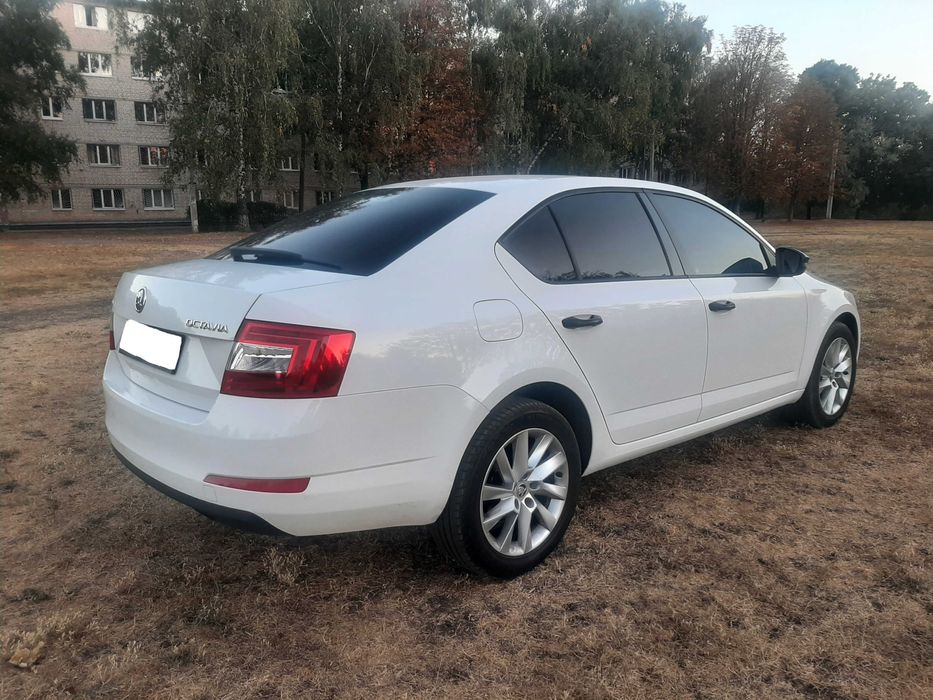 автомобиль Skoda Octavia A7