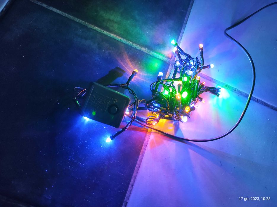 GIRLANDA świetlna LAMPKI CHOINKOWE SKLEPOWE 230V Sterownik zmian migań