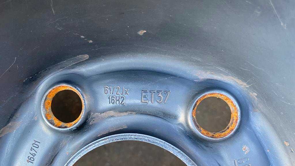 8284 Używana felga stalowa Opel 6,5-16 5x110  ET: 37