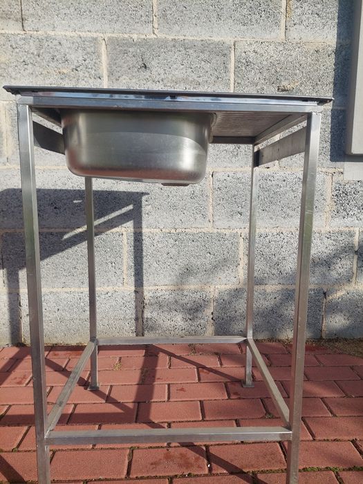 Zlew z podstawą kwasową