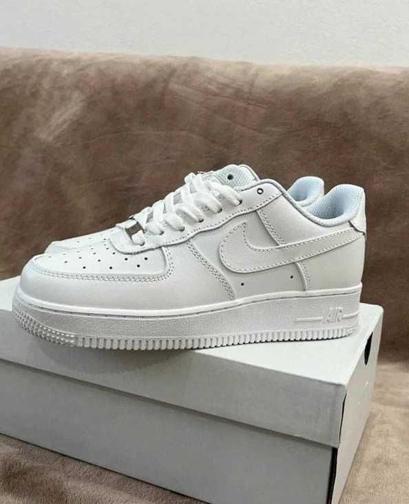 oryginale Nike Air Force 1 Low '07 White  37.5