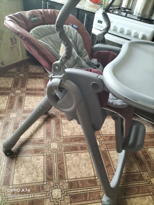 Стільчик для годування Chicco