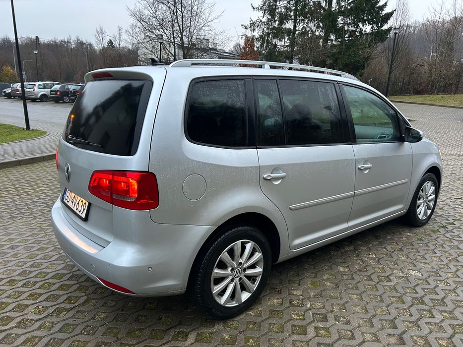 Touran 1.4 benzyna, automat dsg, 7 osobowy, bogata wersja
