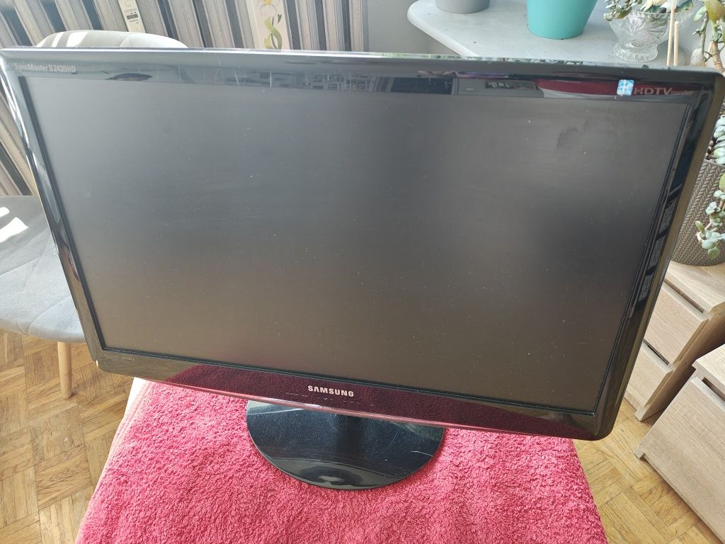 Monitor Samsung 24.Tuner tv.