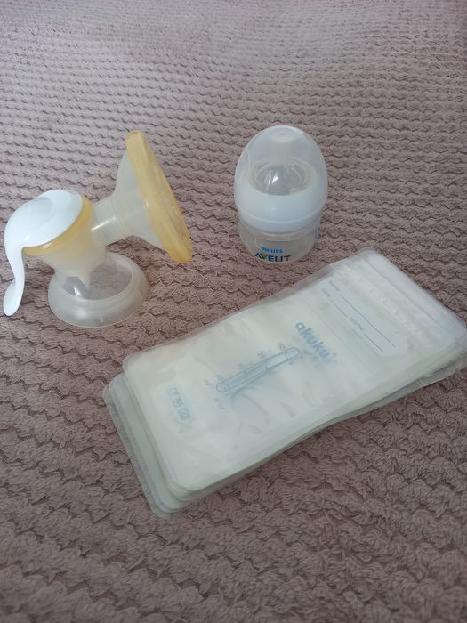 Laktator ręczny z akcesoriami