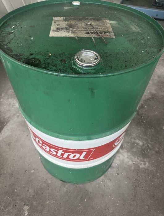 Бочки 200л с под нового масла